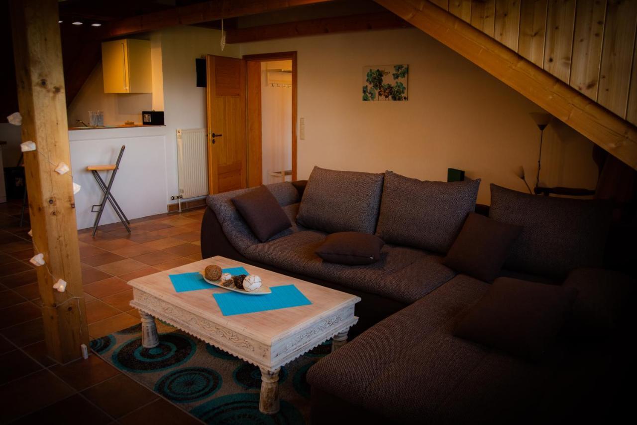 Ferienwohnung zum Forsthaus mit Wellnessbereich und Hallenbad Oberviechtach Exterior foto